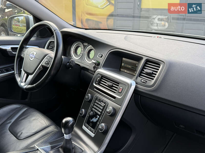 Универсал Volvo V60 2011 в Стрые