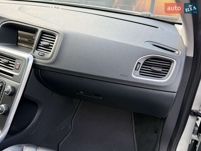 Универсал Volvo V60 2011 в Стрые