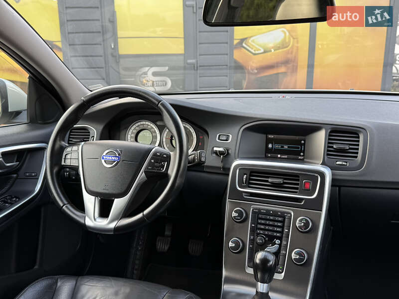 Универсал Volvo V60 2011 в Стрые