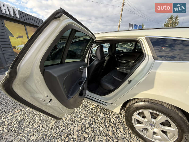 Универсал Volvo V60 2011 в Стрые