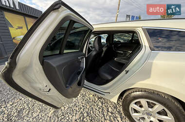 Универсал Volvo V60 2011 в 