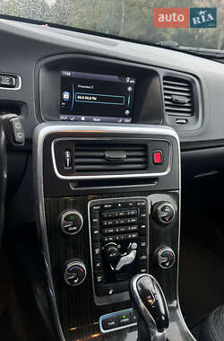 Універсал Volvo V60 2013 в 