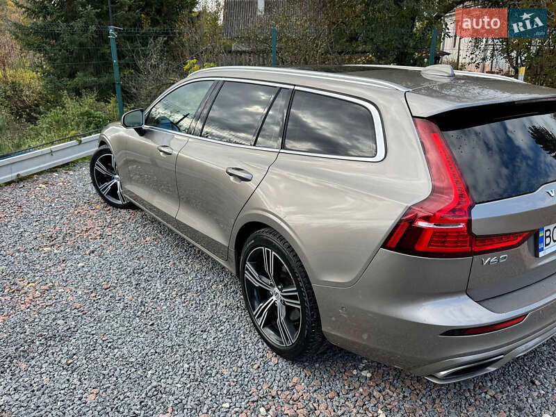 Универсал Volvo V60 2020 в Дрогобыче