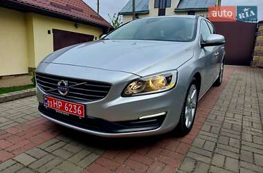 Универсал Volvo V60 2014 в 