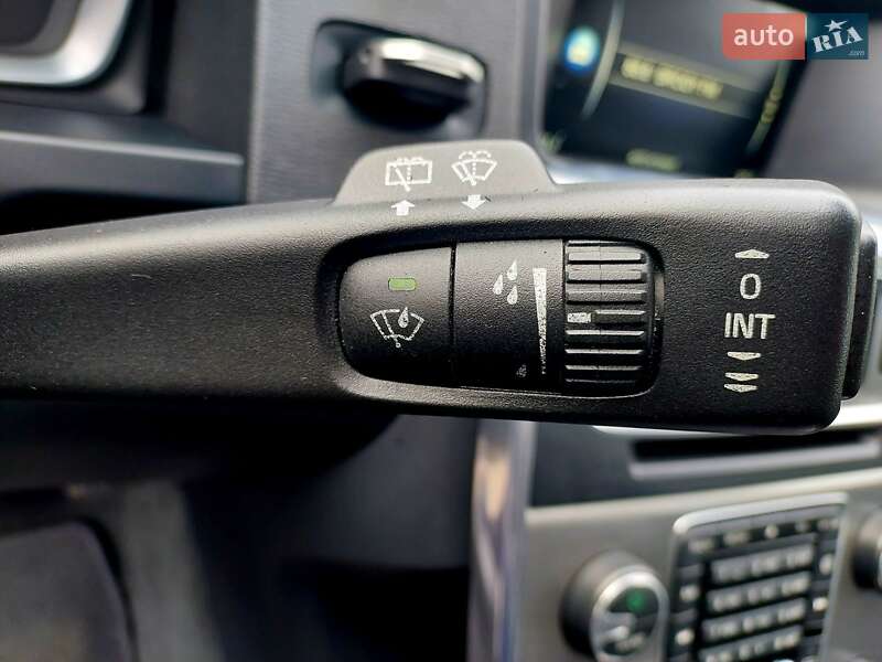 Универсал Volvo V60 2014 в Бродах