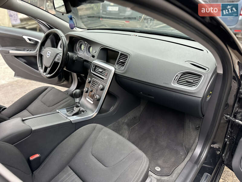 Універсал Volvo V60 2013 в Тернополі фото 20 Універсал Volvo V60 2013 в Тернополі
