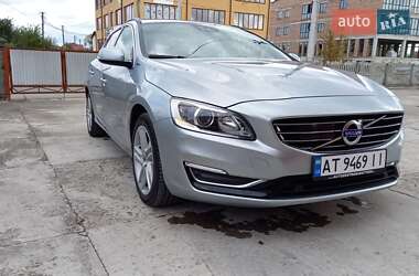 Универсал Volvo V60 2014 в 