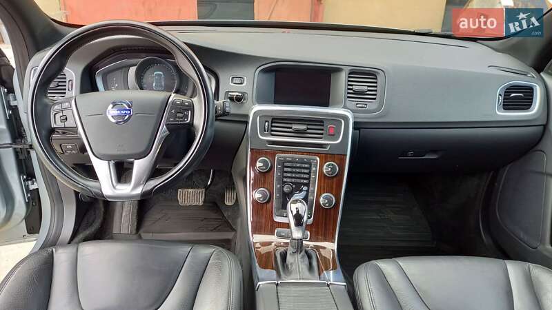Універсал Volvo V60 2014 в Коломиї