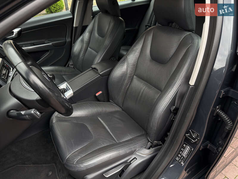 Универсал Volvo V60 2012 в Стрые фото 44 Универсал Volvo V60 2012 в Стрые