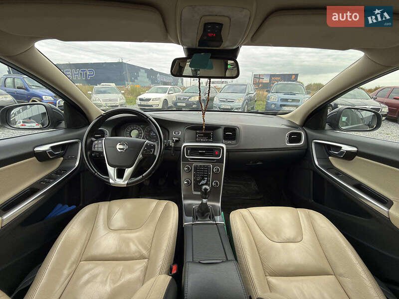 Универсал Volvo V60 2013 в Львове