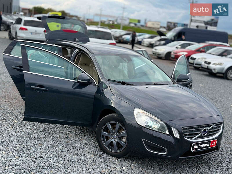 Универсал Volvo V60 2013 в Львове