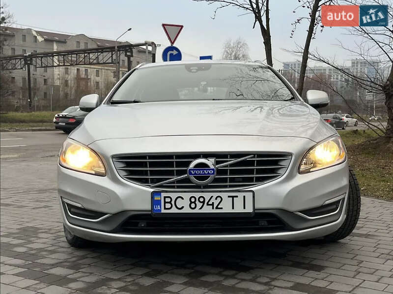 Универсал Volvo V60 2014 в Николаеве