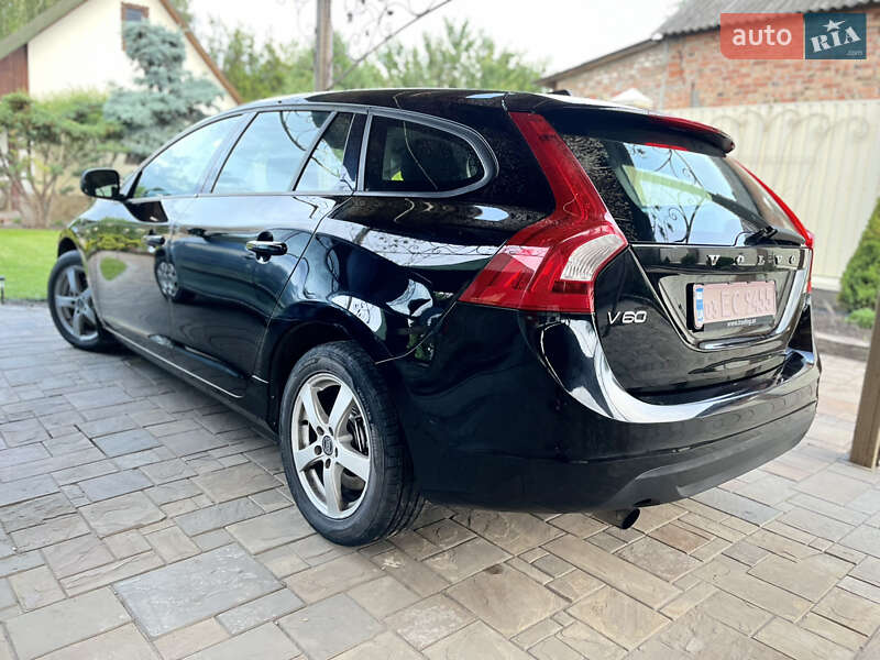 Универсал Volvo V60 2012 в Ахтырке