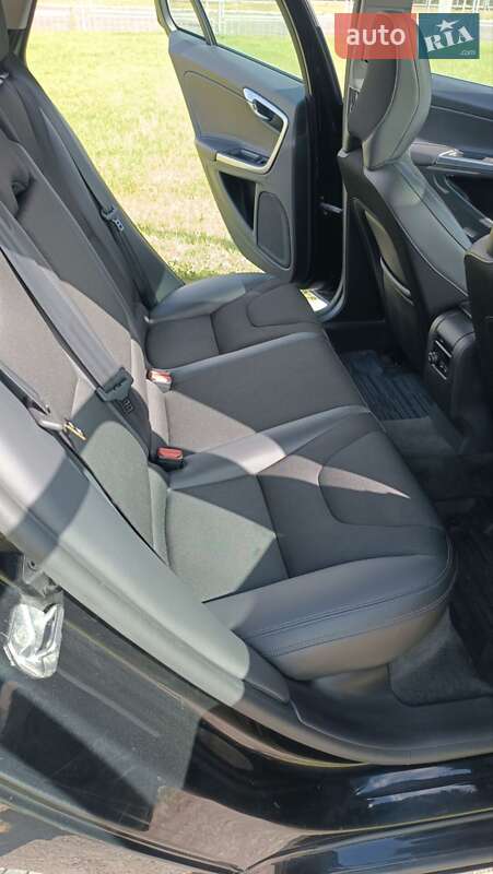 Універсал Volvo V60 2014 в Житомирі фото 7 Універсал Volvo V60 2014 в Житомирі