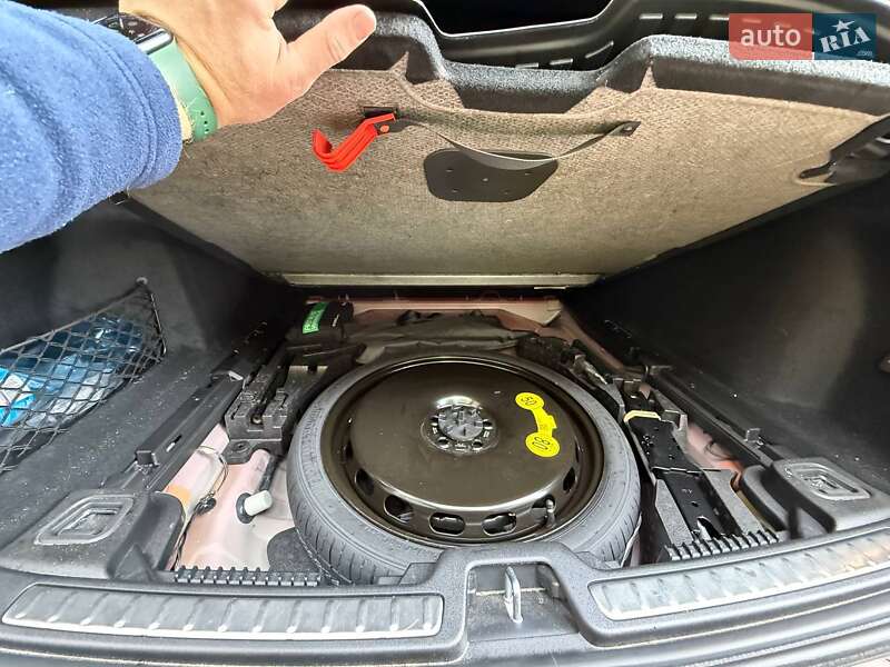 Універсал Volvo V60 2021 в Києві фото 29 Універсал Volvo V60 2021 в Києві