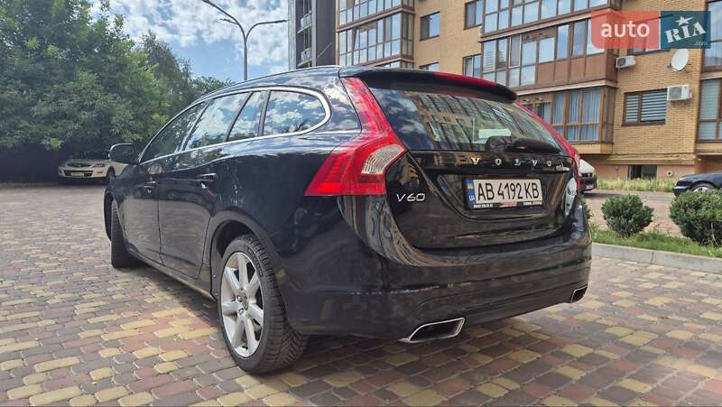 Універсал Volvo V60 2015 в Вінниці