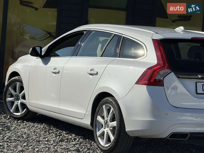 Универсал Volvo V60 2017 в Стрые фото 20 Универсал Volvo V60 2017 в Стрые