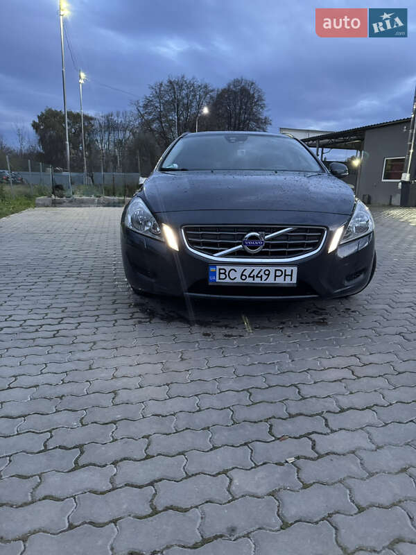 Універсал Volvo V60 2011 в Трускавці