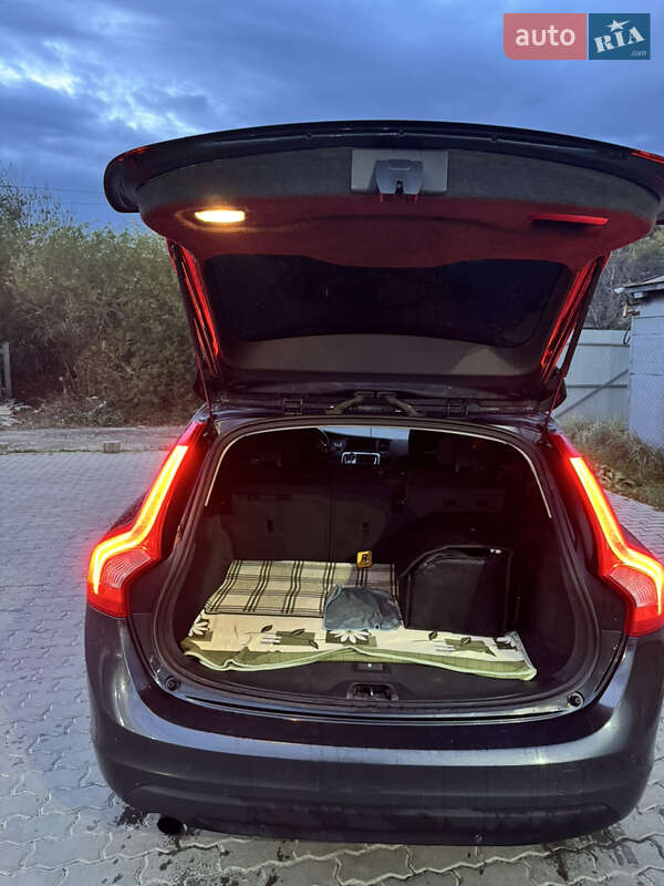 Універсал Volvo V60 2011 в Трускавці