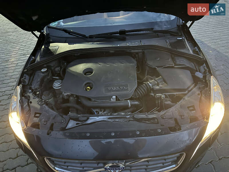 Універсал Volvo V60 2011 в Трускавці