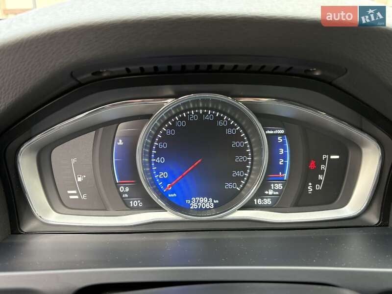 Універсал Volvo V60 2012 в Рівному фото 44 Універсал Volvo V60 2012 в Рівному