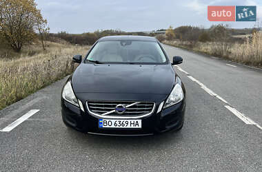 Універсал Volvo V60 2012 в Тернополі