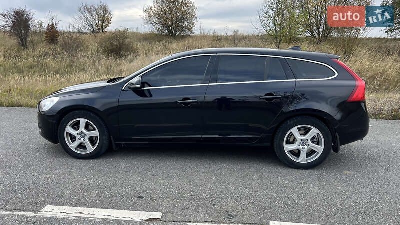 Универсал Volvo V60 2012 в Тернополе