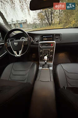 Универсал Volvo V60 2012 в Золочеве