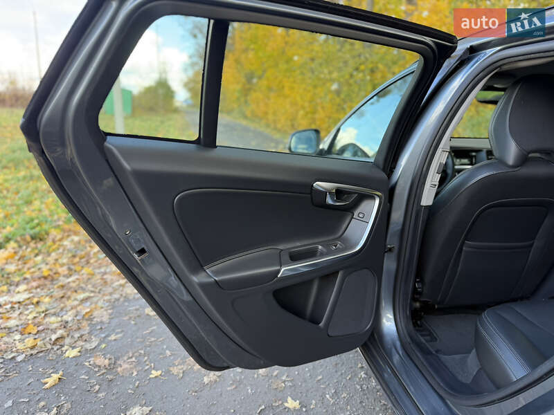 Универсал Volvo V60 2016 в Ровно фото 17 Универсал Volvo V60 2016 в Ровно