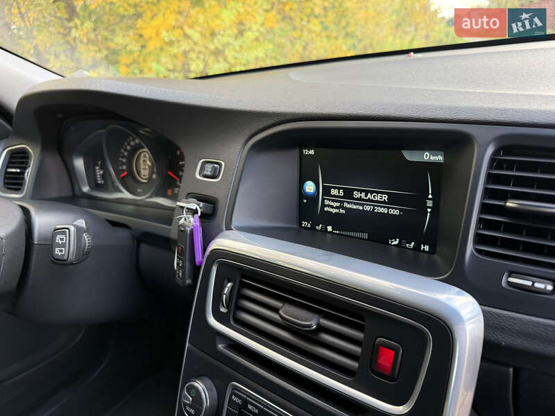 Универсал Volvo V60 2016 в Ровно фото 31 Универсал Volvo V60 2016 в Ровно