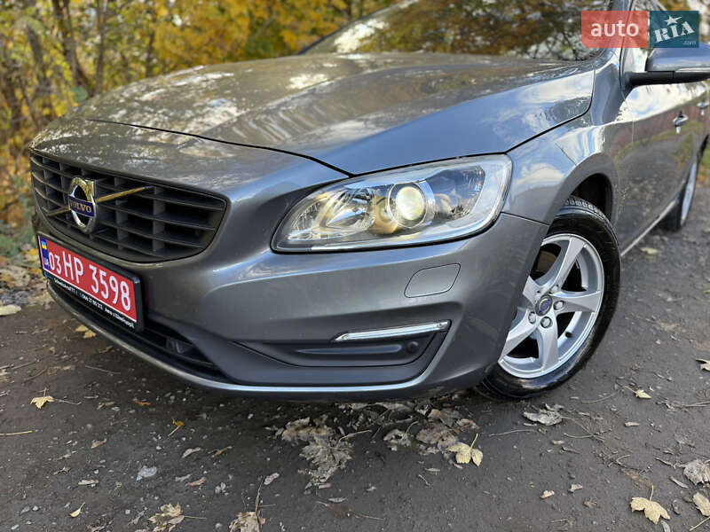 Универсал Volvo V60 2016 в Ровно фото 49 Универсал Volvo V60 2016 в Ровно