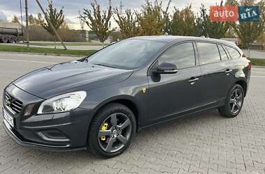 Универсал Volvo V60 2011 в Луцке