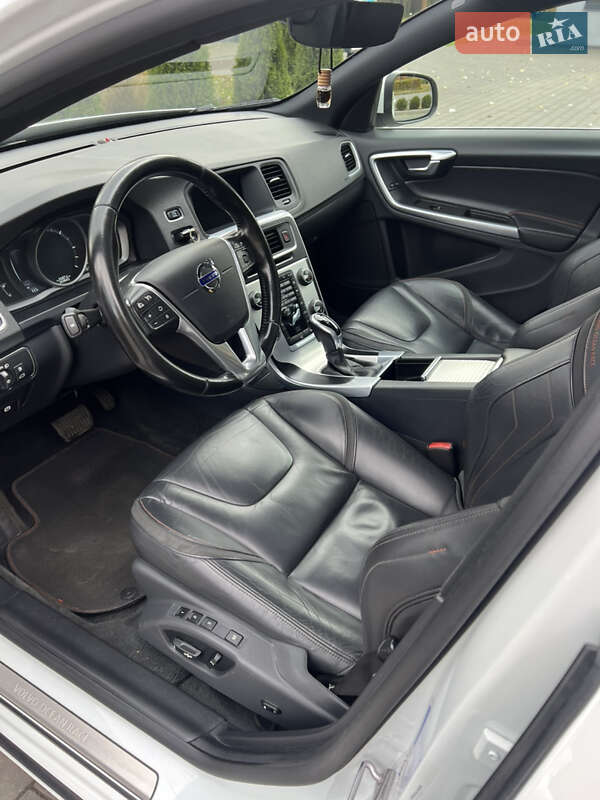 Універсал Volvo V60 2016 в Луцьку фото 26 Універсал Volvo V60 2016 в Луцьку