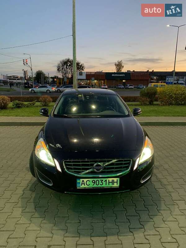Универсал Volvo V60 2011 в Львове фото 5 Универсал Volvo V60 2011 в Львове