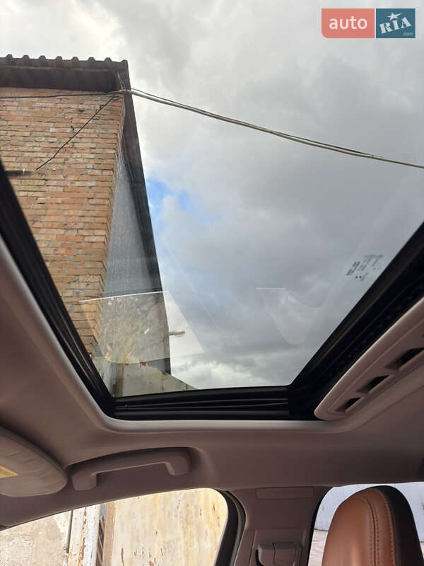 Універсал Volvo V60 2015 в Києві