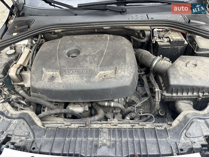 Універсал Volvo V60 2015 в Києві