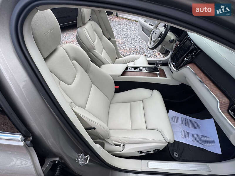 Универсал Volvo V60 2020 в Дрогобыче фото 75 Универсал Volvo V60 2020 в Дрогобыче