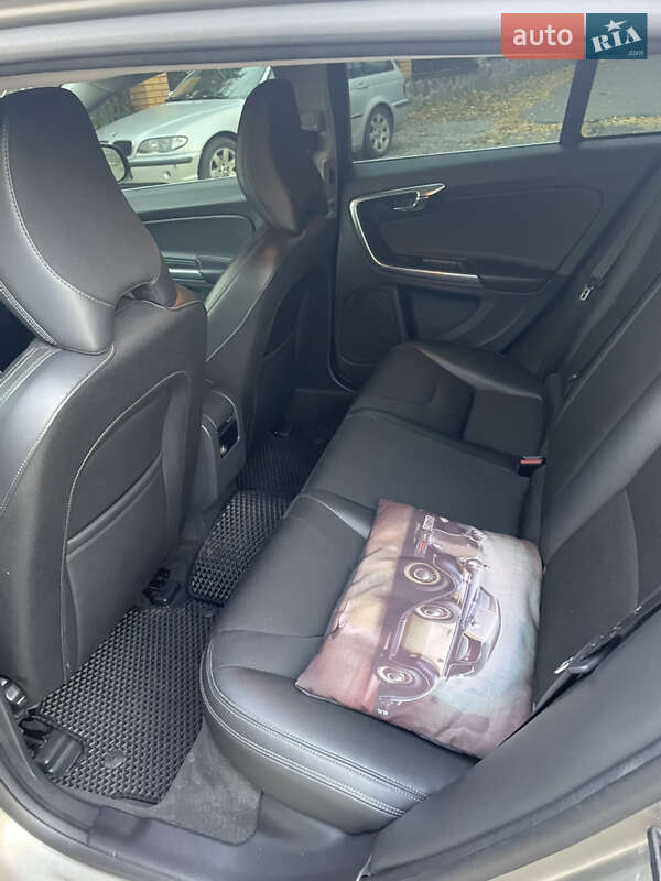 Універсал Volvo V60 2015 в Обухові фото 7 Універсал Volvo V60 2015 в Обухові