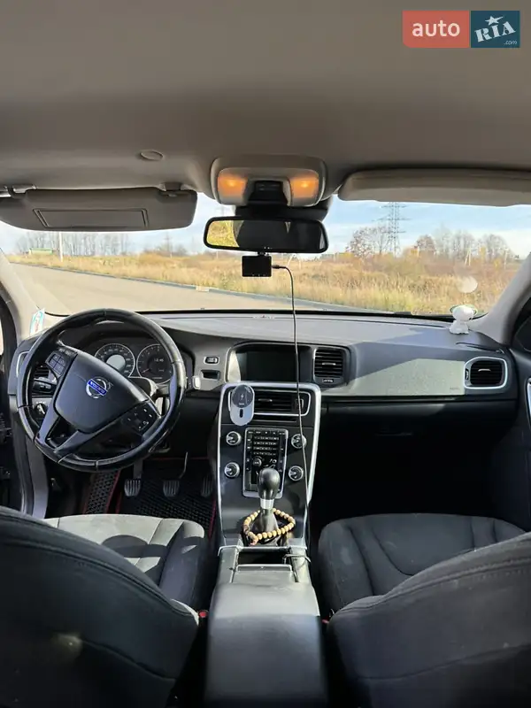 Volvo V60 2011 VIN YV1FW84A1C1059138 фото оголошення 24 з 87
