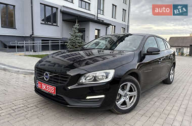 Універсал Volvo V60 2015 в Дубні