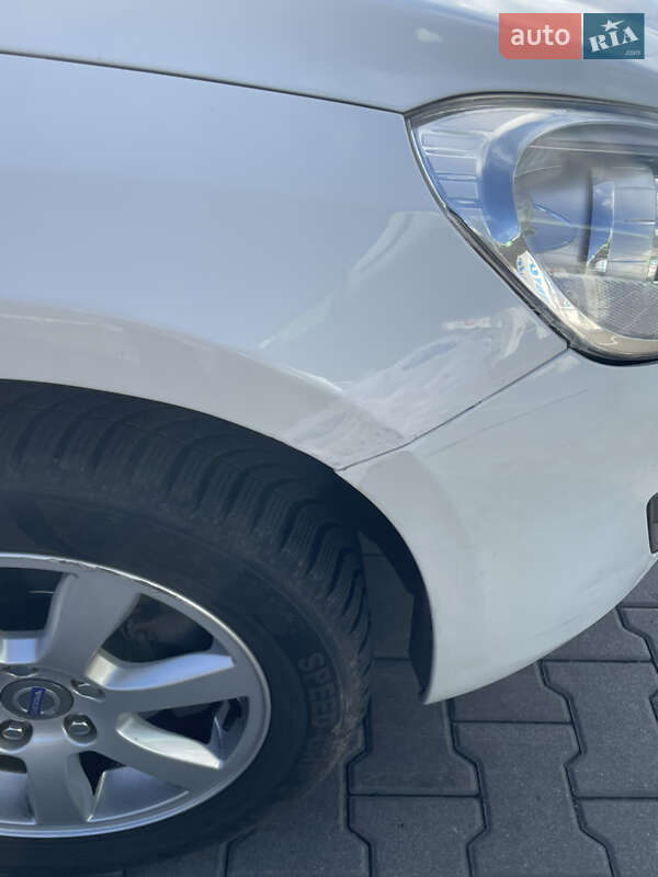 Універсал Volvo V60 2012 в Києві