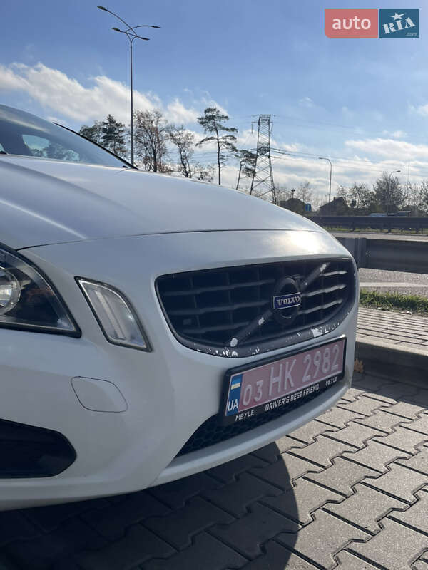 Універсал Volvo V60 2012 в Києві