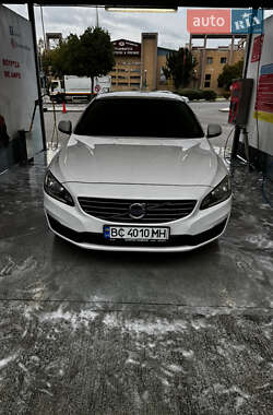 Універсал Volvo V60 2013 в Харкові