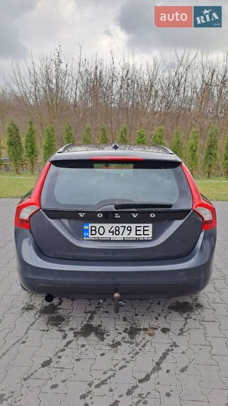 Универсал Volvo V60 2011 в Зборове
