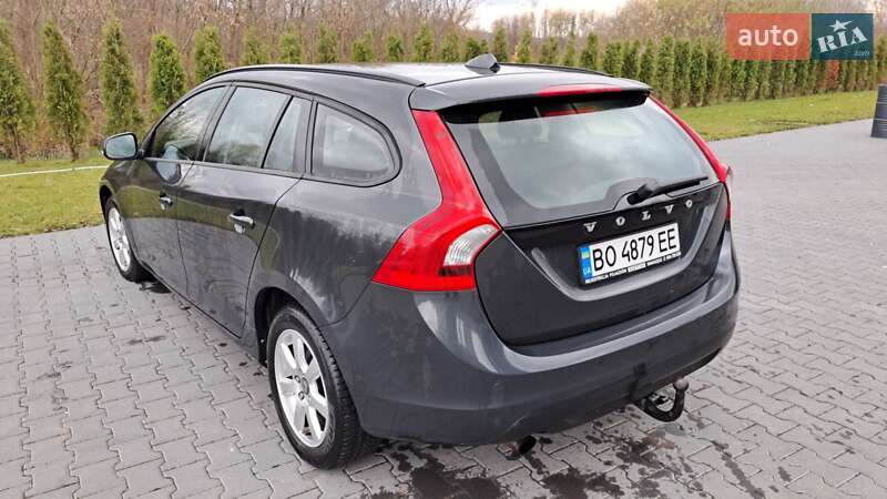 Универсал Volvo V60 2011 в Зборове