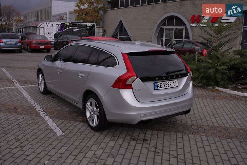 Универсал Volvo V60 2014 в Каменском фото 4 Универсал Volvo V60 2014 в Каменском