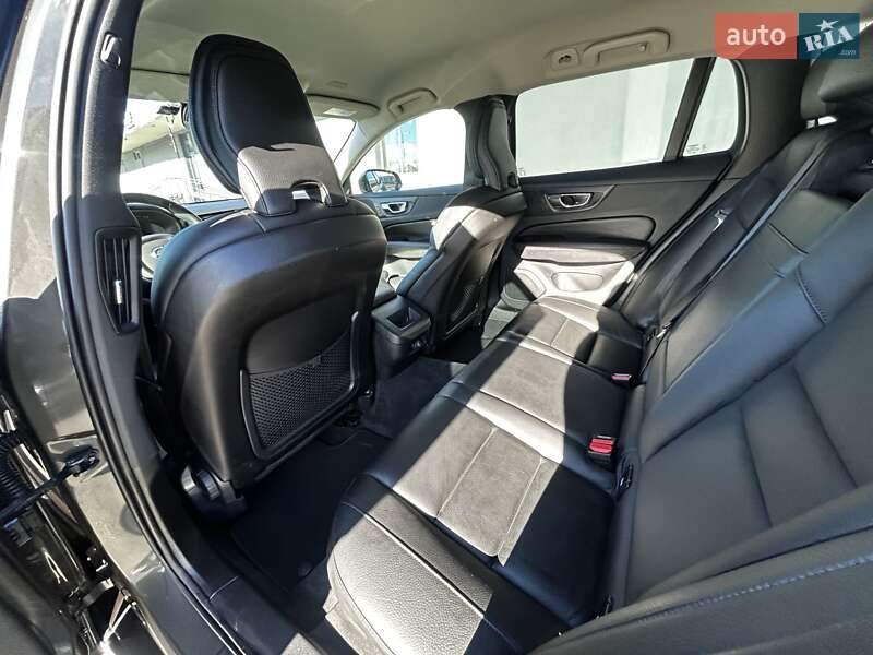 Универсал Volvo V60 2019 в Львове
