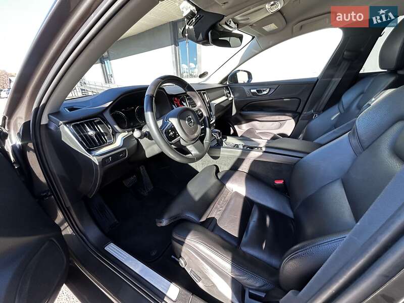 Универсал Volvo V60 2019 в Львове