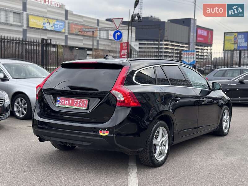 Універсал Volvo V60 2012 в Києві