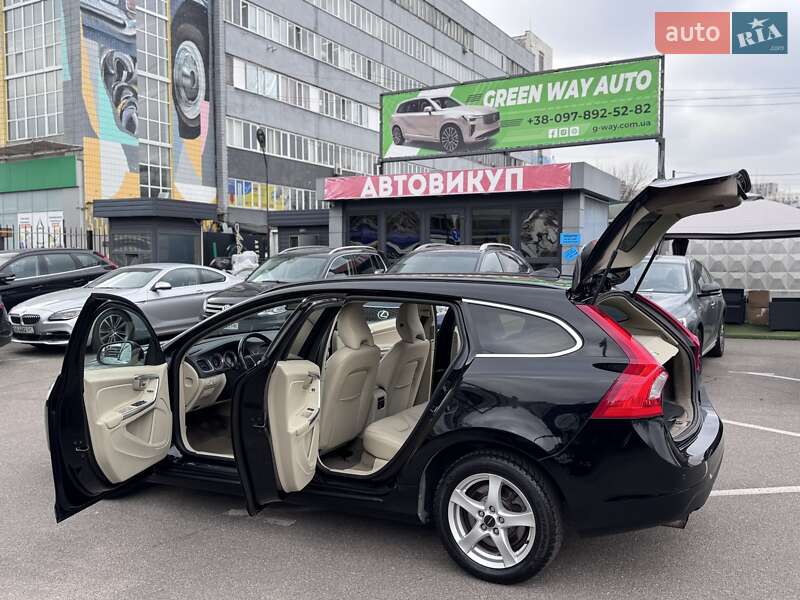 Універсал Volvo V60 2012 в Києві